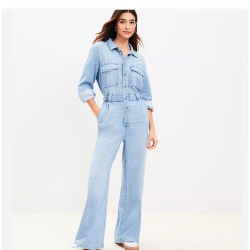 Loft Denim Utility Jumpsuit Light Wash Blue Long Sleeve Boiler Suit Size M